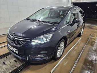 Predám 7 miestny Opel Zafira C Innovation - 2