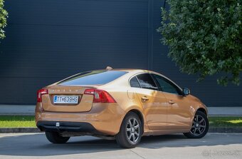 aj NA SPÁTKY - Volvo S60 1.6D - 2
