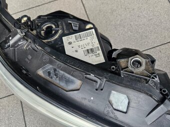 Svetlá bi-xenon bmw e60 - 2