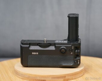 MEIKE MK-A PRO Battery Grip (Sony) - 2