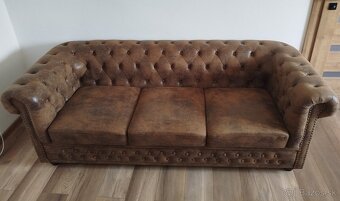 Sedačka, kreslá - 2