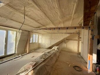 STRIEKANÁ IZOLÁCIA PUR PENOU – DOMY, PODKROVIA, HALY, GARÁŽE - 2