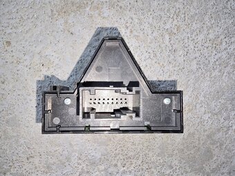 Vypínač výstražných svetiel Opel Corsa D 13189529 - 2