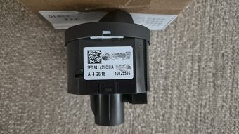 Predám spínač hlavných svetiel Škoda Octavia Fabia Rapid - 2