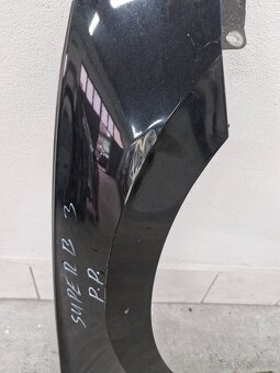 Škoda Superb blatník - 2