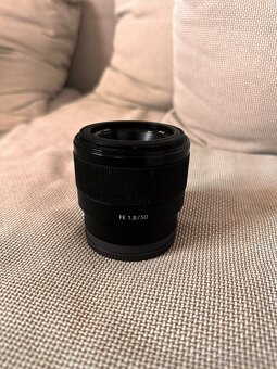 SONY FE 50mm f/1.8 - 2