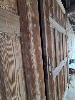 Drevenná masívna brana - 2