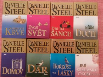 Danielle Steel - zbieka 37 kníh. - 2