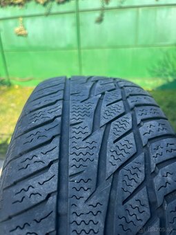 Predám zimné pneu na diskoch R15. - 2