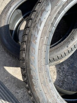 Zimne Pirelli 285/45 R22 - 2