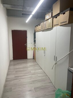 Na predaj obchodný priestor v centre Malaciek - 2