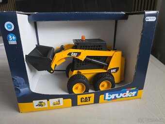 Nové nerozbalené Bruder - 2