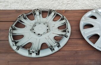Puklice Škoda R15 - 2