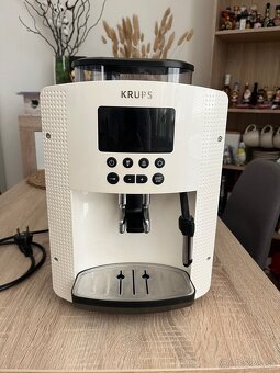 KRUPS Pisa White + XS6000 Autocappuccino EA816170 - 2