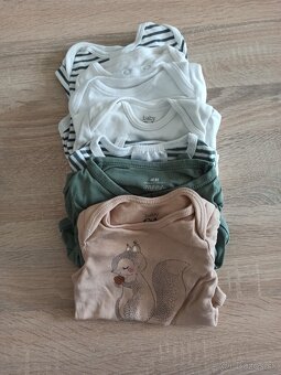 Balík oblečenia pre bábätko - 2