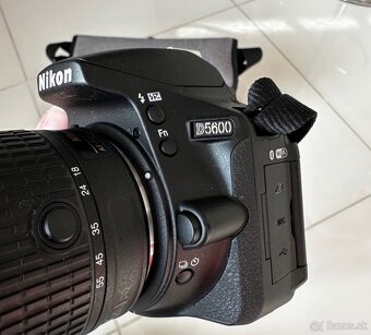 Nikon D5600 - 2