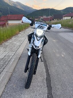 Yamaha wr125r - 2
