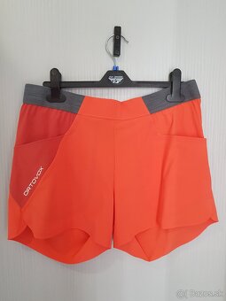 Dámske kraťasy ORTOVOX Piz Selva Light Shorts (coral) - 2