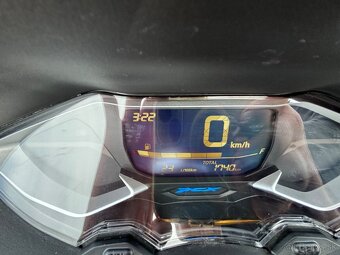 Predám Honda PCX najazdené 1740 km - 2