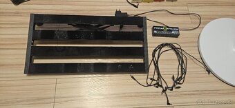 Gitarové efekty (rôzne) + pedalboard + power suply - 2