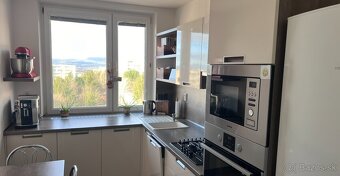 Na predaj 3 izbový byt 73m2 v Trenčíne - 2