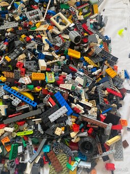 Predám mix lego 14kg za menej ako 15€ - 2