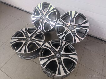 Toyota RAV4 alu disky 5x114,3 R17 nepoužité - 2