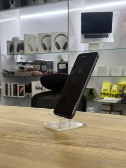 iPhone 8PLUS 64GB Black - 2