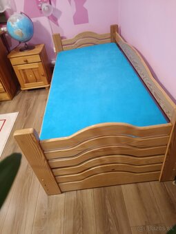 Predám detskú posteľ 80x180 s matracom - 2