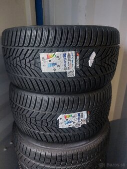 305/35R21 Hankook Winter Icept Evo3 - 2