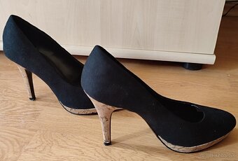 Čierne semišové lodičky - 2