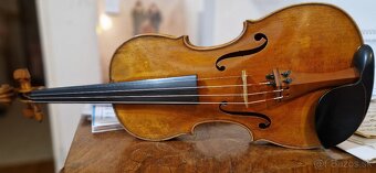 Predám staré majstrovské husle - 2