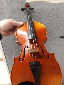 Husle 1/2 - 2