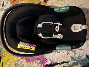 Vajíčko so základňou Cybex - 2