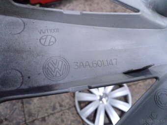 Puklice VW R16 - 311.601.147 - 2