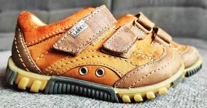 Chlapčenské kožené topánky značky Lasocki - 2