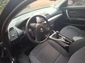 BMW 118D - 2