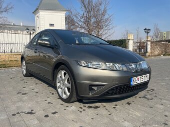 Honda Civic 1.8 VTEC, r. 2008, automat, STK 2/2027, 167k km - 2