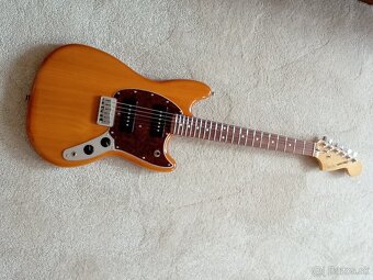 Gitara Fender Player Mustang P90 Pf Aged Natural - Top stav: - 2
