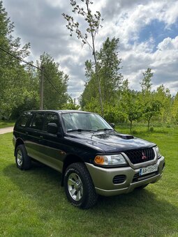 Mitsubishi Pajero 2.5 TD GL - 2