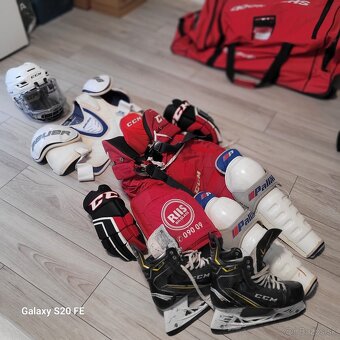 Komplet hokejova vystroj na vysku 177cm - 2