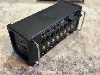 Behringer X AIR XR16 - 2