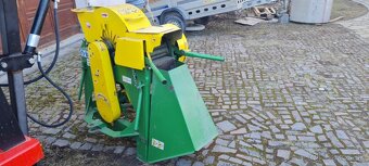 Predám drvič štiepkovač za traktor - 2