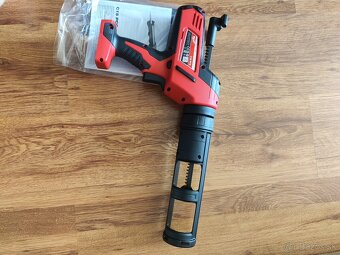 MILWAUKEE M18™ Dávkovacia pištoľ pre 310 ml kartuše - 2