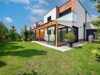 5 izb. rodinný dom s garážou - Nitra, Chrenová - 2