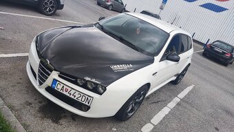 Alfa Romeo 159 2.0JTDm rok 2010 - 2