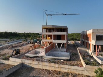 CHORVÁTSKO - Apartmány v tichej časti (S3) - VODICE, ŠIBENIK - 2