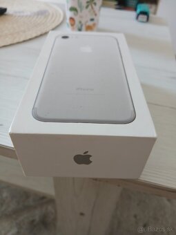 Iphone 7 krabicka - 2