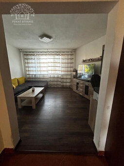 -NAJLACNEJŠÍ-- 3i BYT PO REKONŠTRUKCII, BALKÓN, BREZNO MPČĽ - 2