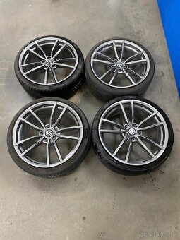 225/35 R19 5x112 PRETORIA - 2